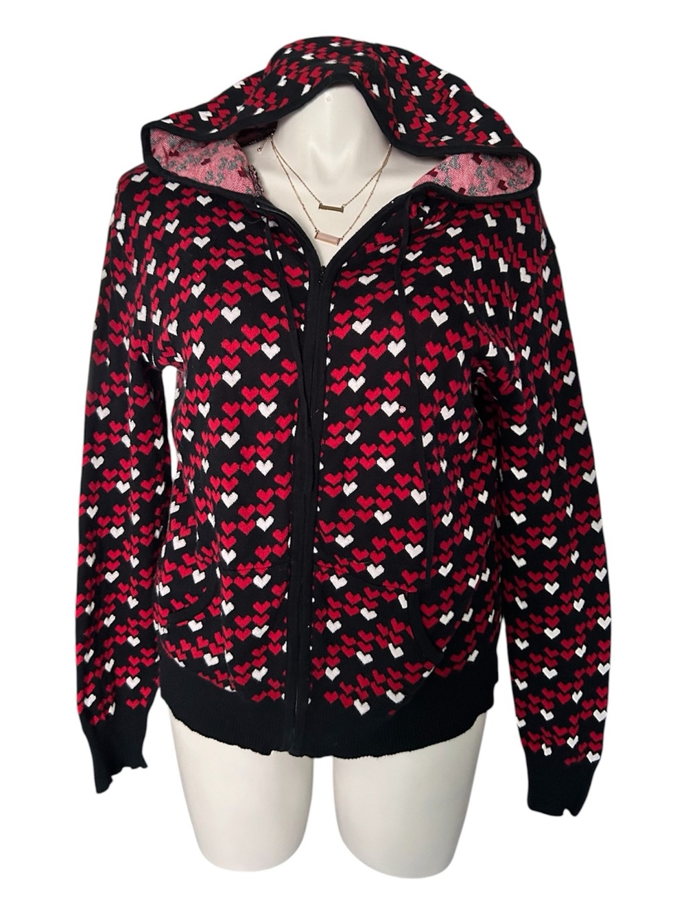 torrid Black Zip Hoodie with Red & White Heart Motif Y2K Vintage EUC sz 1 COTTON